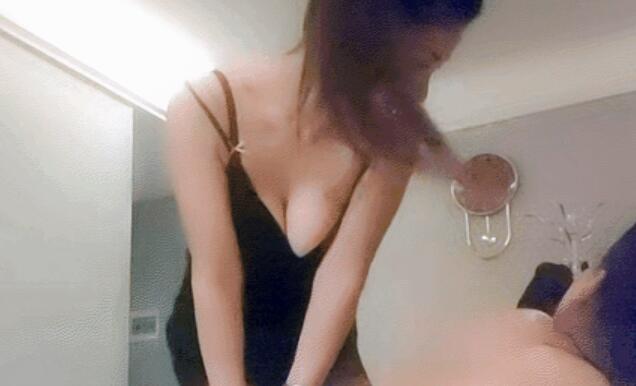 c【模特写真丶探花】会所找女技师，连续两场，按摩乳推一条龙