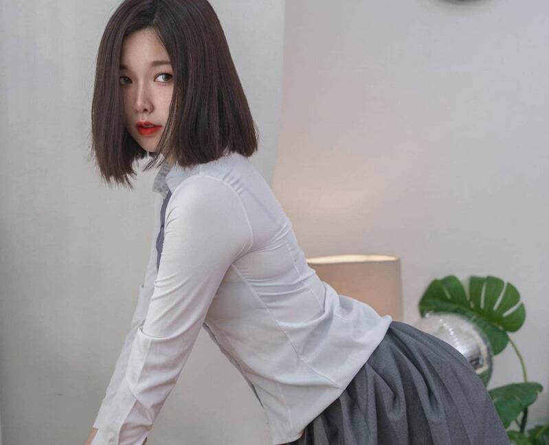 【ED Mosaic】EDEA-601 搭讪女学生，街拍变棚拍四点全露