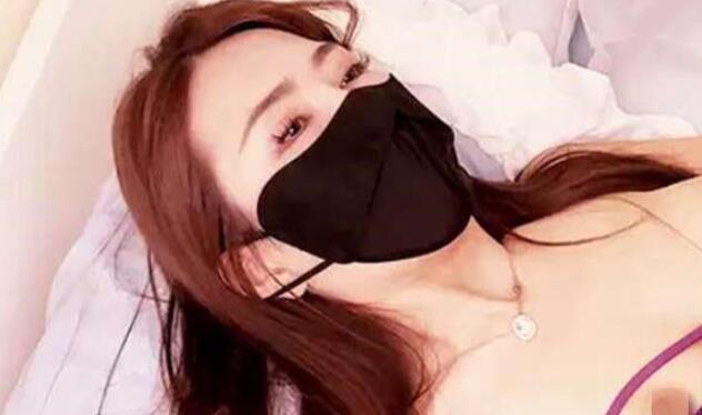 xjx395穿着性感情趣内衣，尽情的为主人服务！