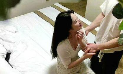 ✅准备鲜花用气球布置浪漫现场表白小姐姐✅