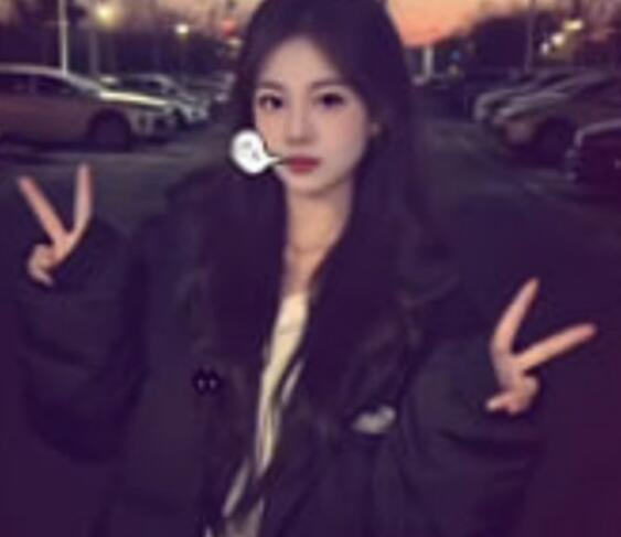 湖南长沙极品女神赵莹社交软件约炮被瓜友曝光❤️大屌后入爆操到失神瞬间变淫荡贱货